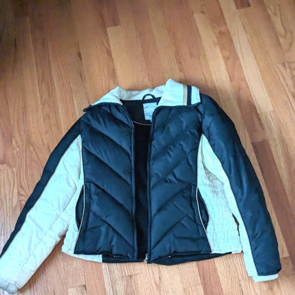 Jennifer Lopez Jackets & Blazers - Jennifer Lopez JLo quilted jacket black and cream size S